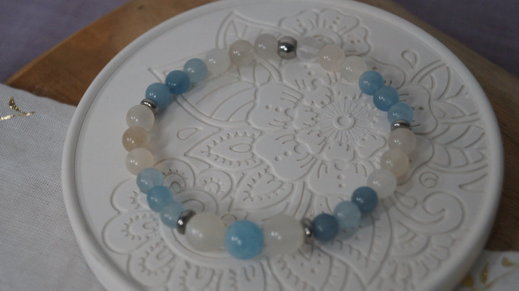 Bracelet Nouvel Équilibre – Aigue-marine & Pierre de Lune | CréaD’Âme