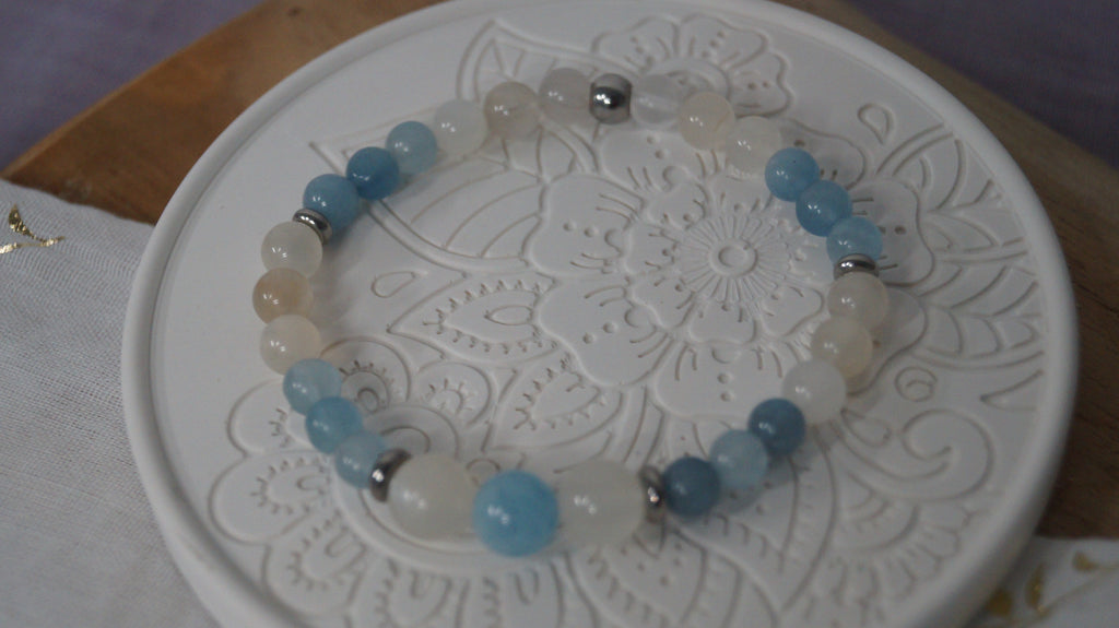 Bracelet Nouvel Équilibre – Aigue-marine & Pierre de Lune | CréaD’Âme